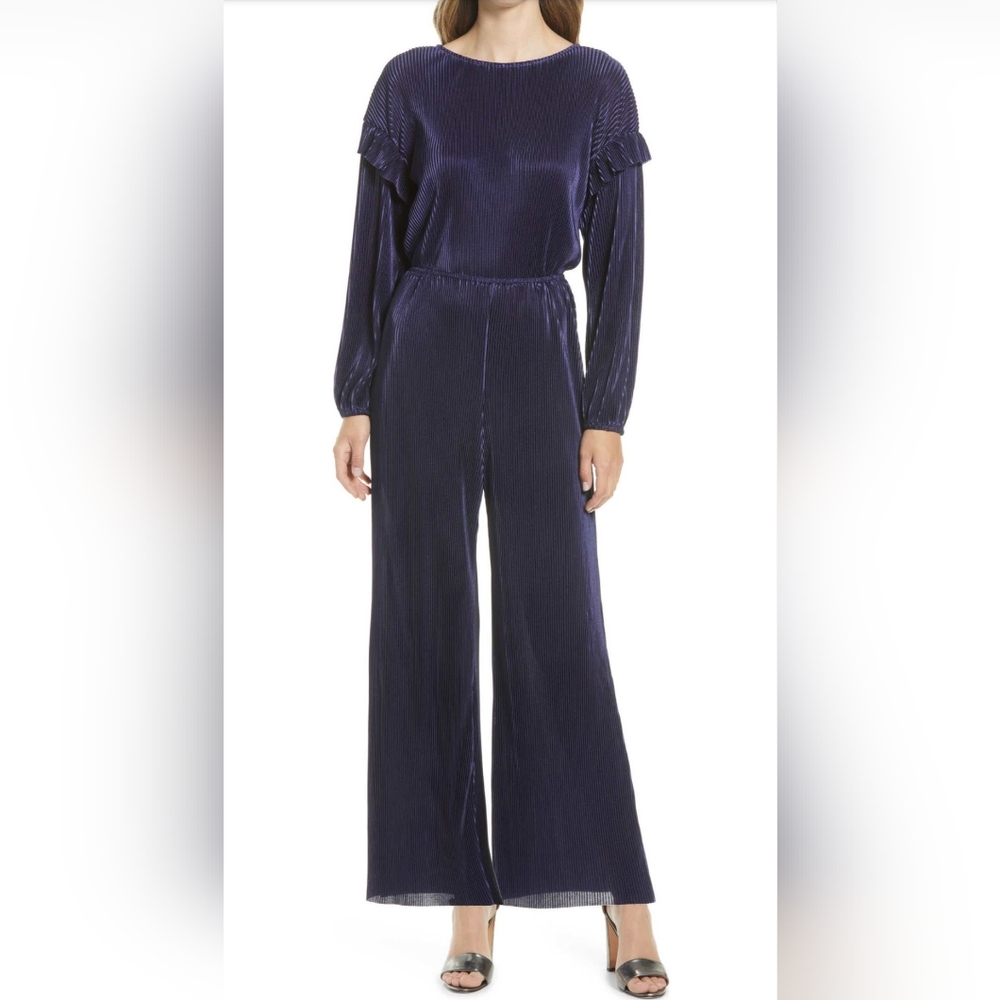NWT HALOGEN  Navy Long Sleeve Plissé Jumpsuit SMALL
